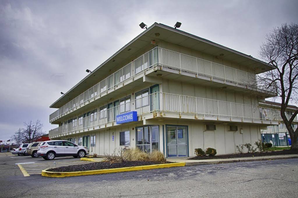 Super 8 By Wyndham Florence Buitenkant foto