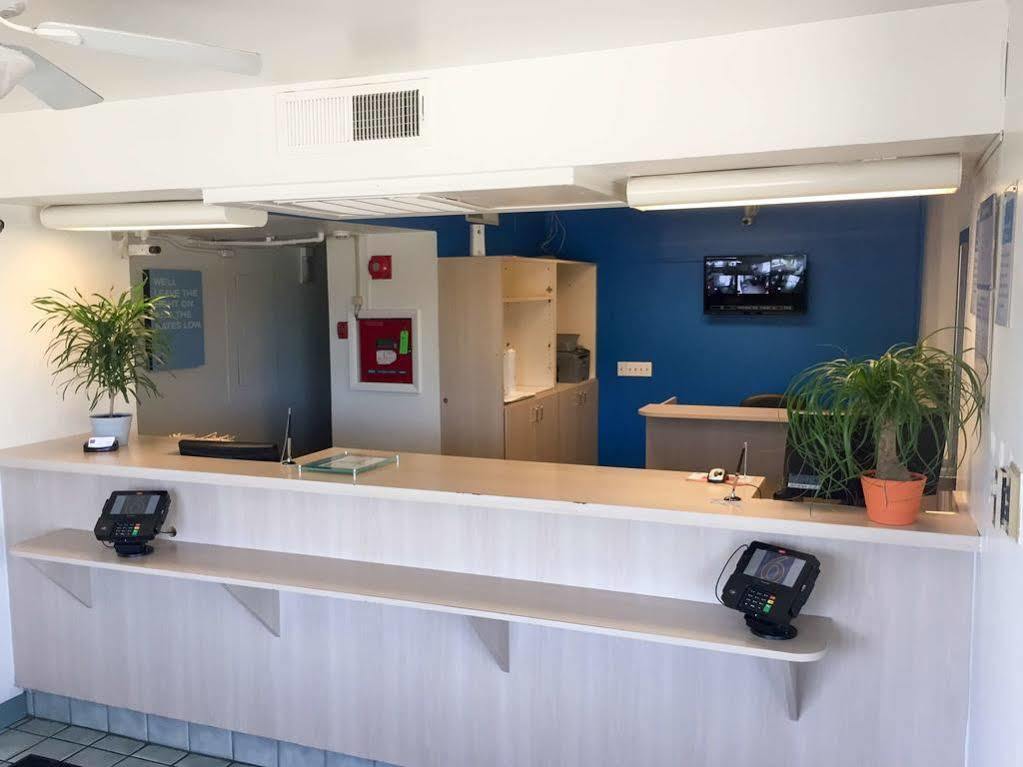 Super 8 By Wyndham Florence Buitenkant foto
