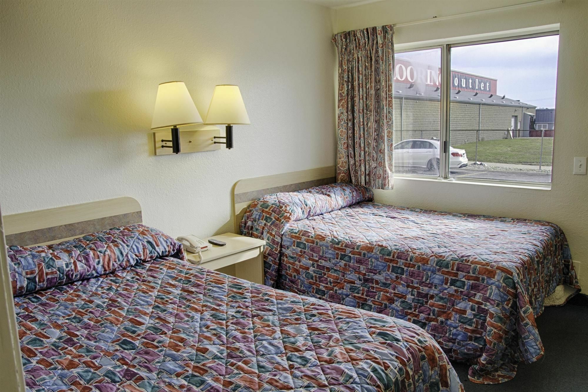 Super 8 By Wyndham Florence Buitenkant foto