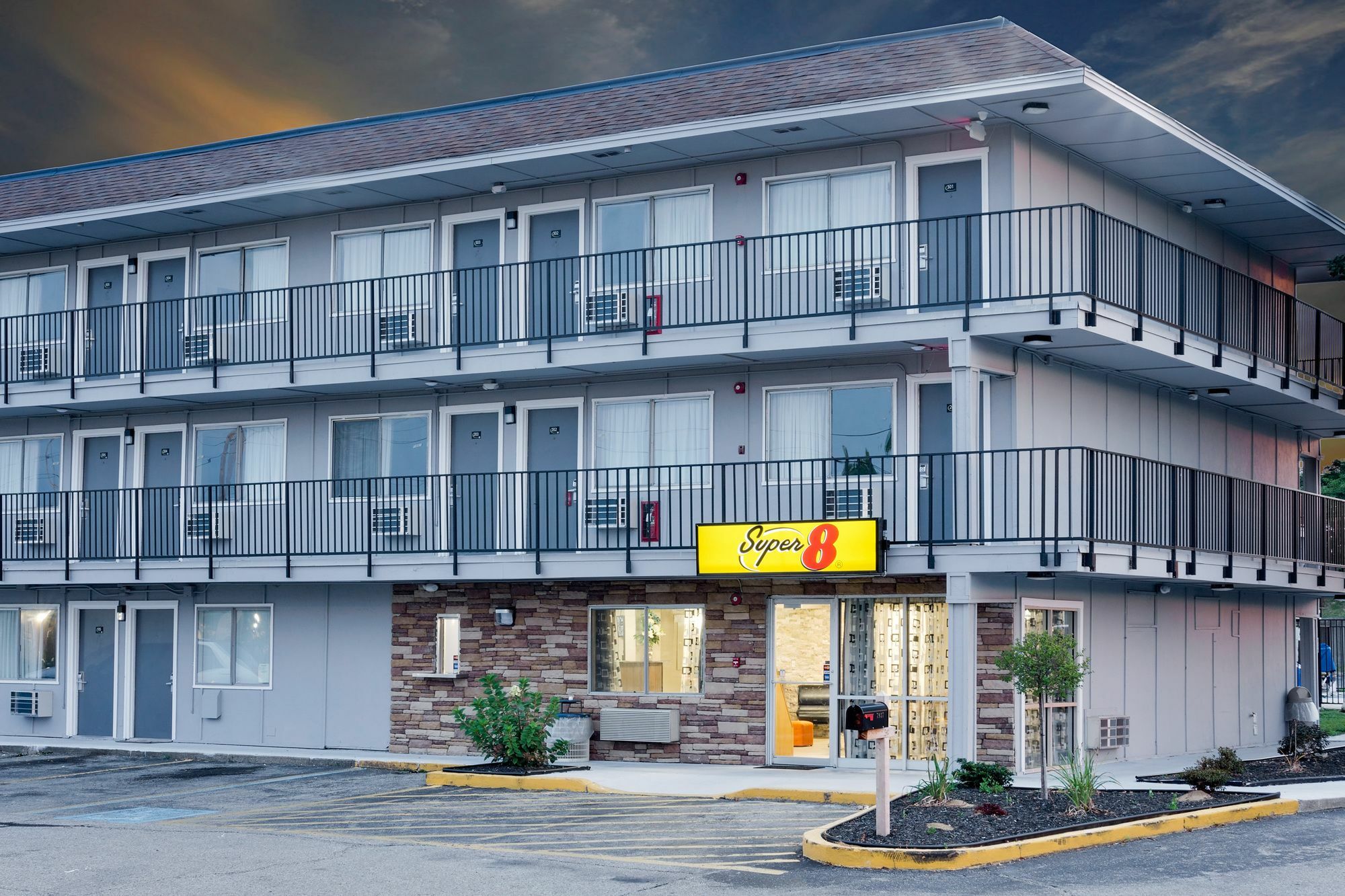 Super 8 By Wyndham Florence Buitenkant foto